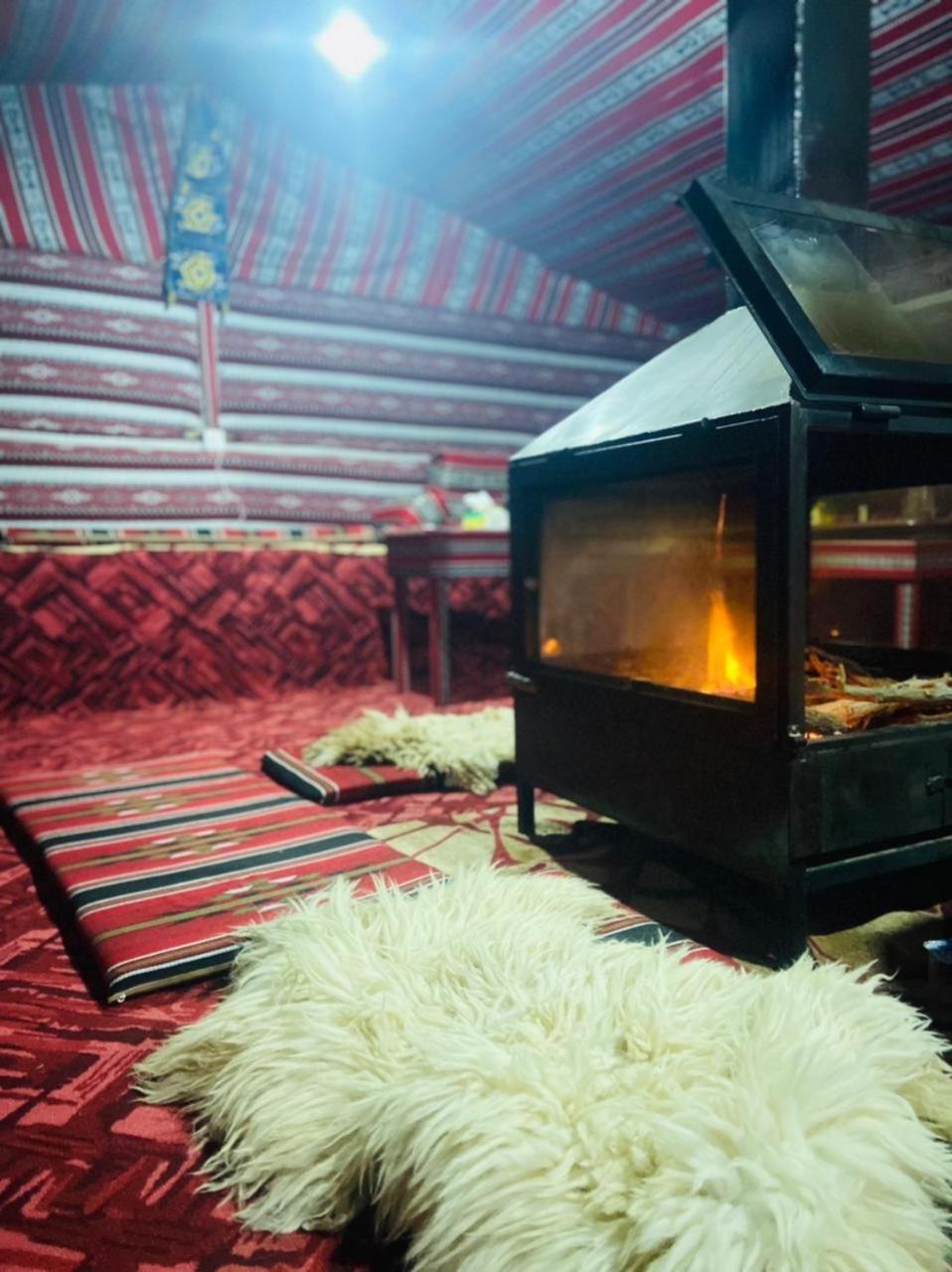 Wadi Rum Bedouin Heart Camp Ngoại thất bức ảnh